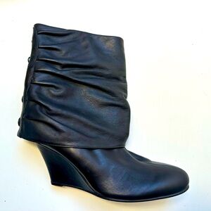 NWT Goldenblew Black Leather Women's Wedge Boots, Italy, 39, 9